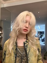 ザスリック 代官山(THE SLICK)&nbsp;ホワイトブロンド