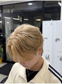 ベージュカラー