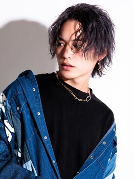 ゴートエヴォル(G.O.A.T EVOL)の写真/【心斎橋/難波】眉カットで清潔感をプラス◎パーマやカットと合わせてビジネスも休日も好印象なスタイルへ!