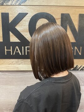 切りっぱなしボブ/ココアベージュ