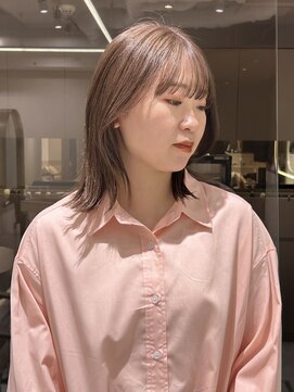 ピンクベージュ/ダブルカラー/ブリーチ/ベージュカラー/恵比寿駅