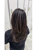 キャパ(CAPA)&nbsp;コントラストハイライト×グレージュ(茅ヶ崎/20代/韓国ヘア)