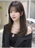 レイヤーカット 韓国風スタイル まろやかベージュ くびれヘア