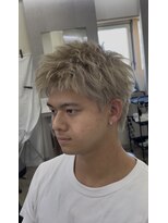 フライ 東通り店(Frei) ハイトーンスパイキー