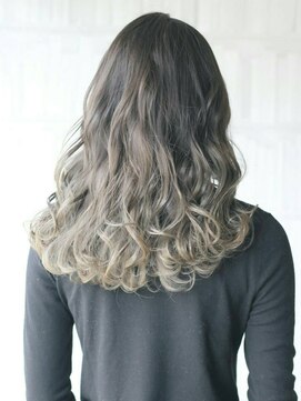 ペイジス(Pages) お客様カラー×グラデーションアッシュグレー