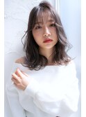 ANGELICA シースルーバング　グレージュ　レイヤースタイル