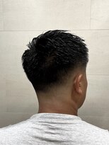 グレイスフル バーバープラチナム 六本木店(Graceful Barber platinum)&nbsp;ビジカジアップバングショート【スキンフェード】