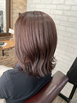 アトリエナガノ(atelier nagano) ニュアンスカラー/センターパート/ツヤ髪スタイル/ブルージュ