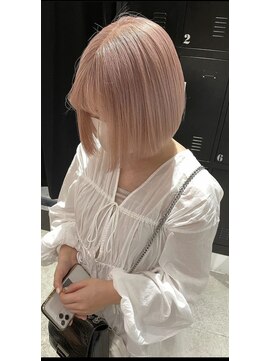 ペレ 栄店(PELE) サーモンピンクベージュ