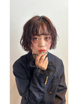 ブローチ(broche) ボブパーマ