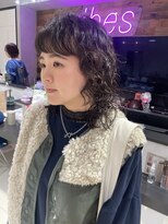 バイブス バイ ケンジ(vibes by KENJE)&nbsp;レイヤーカット　パーマ