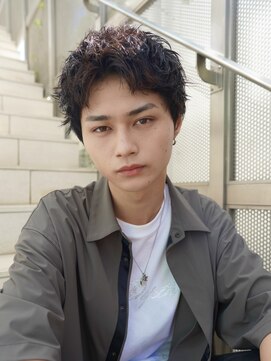 ニコ トウキョウ ロジック(nico TOKYO Logic) 黒髪スパイキーショートアップバンクスーツ社会人20代30代