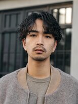 バイフィフス 原宿/表参道(by fifth) シャドウパーマスパイラルパーマセンターパート大人メンズヘア