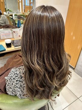 アース モード 新小岩店(EARTH/M) ベージュ×ハイライト