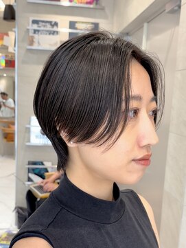 ピークアブー 原宿ハラカド(PEEK-A-BOO) ☆毛流れセンターパートハンサムショートカット原宿30代40代