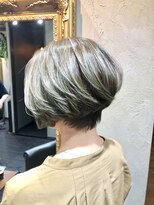 ヘアーシグネチャー(Hair Signature)&nbsp;ブルーマットで作るジューシーな透明感のこなれボブ