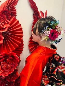 ソレイユ フタガワ(SOLEIL FUTAGAWA) 着物スタイル♪インナーカラーもお洒落なアップスタイル☆