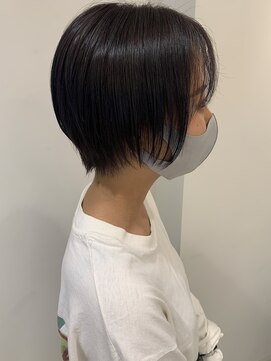 ルグランシャトー(Le grand chateau) 毛先の柔らかな質感、束感にこだわったシンプルショートヘア♪