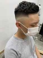 キューズ クラブ(cuz KLUB)&nbsp;【cuzKLUB】バーバースタイル 濡れパン×フェードカット［池袋］