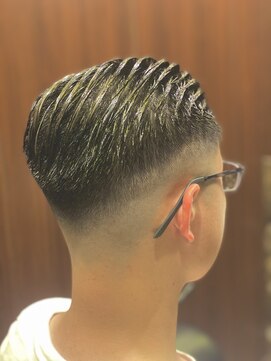 ヒロギンザ 御徒町店(HIRO GINZA) 王道バーバースタイル