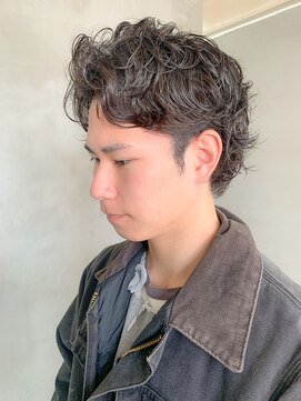 テトヘアー(teto hair) メンズショート、ニュアンスパーマ、くるくるパーマ、ウルフ