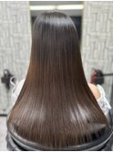 大人可愛い透明感立体感グレージュ×エアストレート