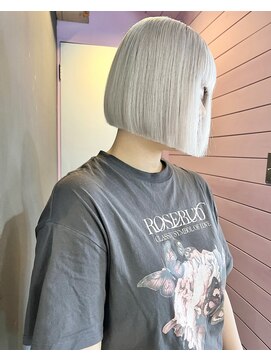 シリー(Silly) ホワイトカラーとボブカット！通ってもらえれば再現可能！