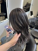 クオン 伊勢崎(QUON.)&nbsp;細め少なめハイライトカラー