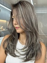 ヘアーサロングランデ(HAIR SALON GRANDE)&nbsp;ハイライトカラーミルクティーベージュレイヤーカット