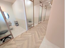 ブローノ(Blono)の雰囲気（落ち着いた色調と柔らかい雰囲気が心を和ませます）