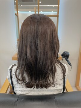 バトー バイ トリコ 船橋北口店(BATEAU by tricot) セミロング/外ハネ