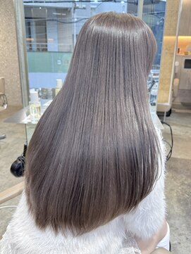 サンク 原宿 表参道(cinq) 韓国ヘア顔周りレイヤーミルクティーベージュグレージュカラー