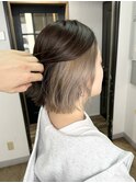 肩上ボブインナーカラー