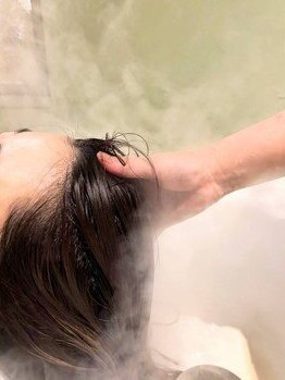 チル(Chill)の写真/日々の疲れを忘れさせてくれる至福のヘッドスパ♪頭皮環境を整え、今までにない美髪へ導きます◎