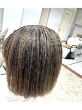 ポライト美容室 白髪ぼかしカラー グレージュ