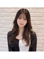 ラメール アヴェダ 西武秋田店(La Melu AVEDA)&nbsp;透けバング×ゆるウェーブロング