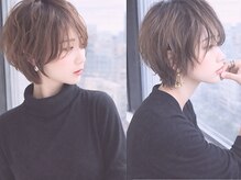 計算し尽くされたミリ単位のデザイン。あなたの骨格と生え癖に合わせ、魅力を引き出す精密なカット。