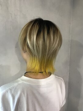 モノ アンド イニ(Mono & inni) 【奈良/inni hair】イエロー