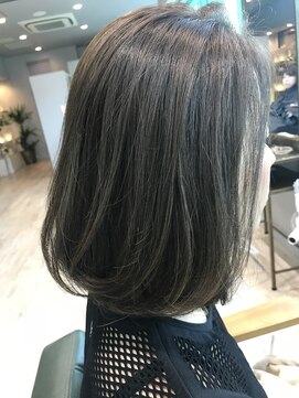 アトリエ タキ(atelier.taki) ふんわりアッシュベージュ