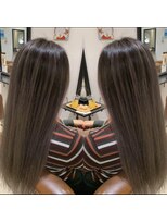 ヴィコロ(vicolo) バックコームバレイヤージュ