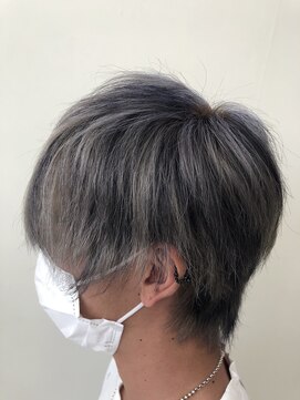 リョージ オブ ジェネレーション(Ryoji of GENERATION) 前髪矯正&ローライトColor