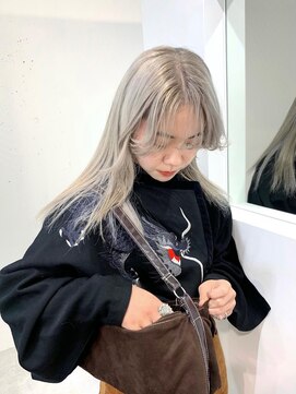 ジーナ オモテサンドウ(XENA) 【MISA】ホワイトシルバー