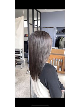 ストゥー(StueW.) 【倉敷】【岡山】【ハイライト】【髪質改善】透明感グレージュ