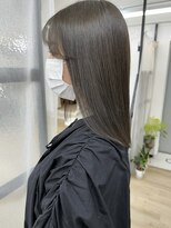 イコ 表参道原宿(ico)&nbsp;オリーブグレージュ イルミナカラー LAケラチントリートメント