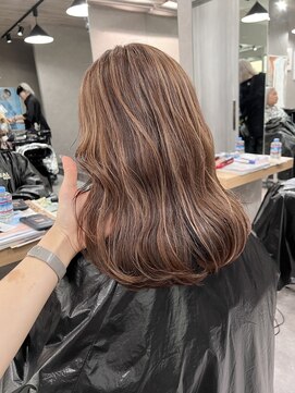 レディアル 大宮(REDEAL ope.) 【ハイライト】ベージュハイライトバレイヤージュ