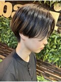 裾デザインハンサムショート、刈り上げ