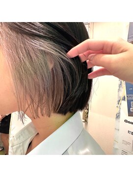 クレア 茅ヶ崎(CREA) チラッと見えてオシャレホワイトインナーカラー◎