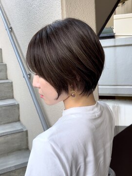 ロエ(loe) 白髪ぼかし大人のハイライトショート