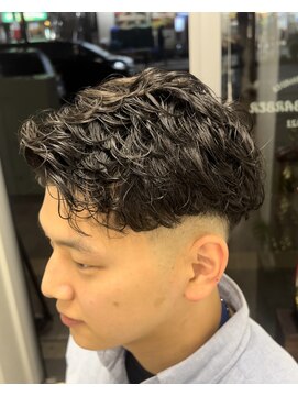 ダンブライズバーバー(DAN BRISE) ライズカール