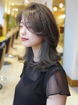 アルトリスト(Altruist Aging×HAIR&SPA)&nbsp;★ダークアッシュ大人ガーリーボブ着物ミディアムレイヤーカット